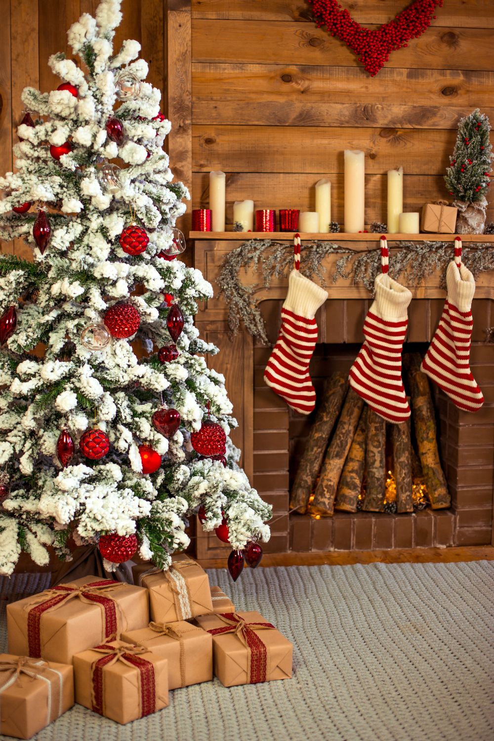 Tu cherches à créer la déco de Noël parfaite ? Du choix du thème à la sélection des éléments indispensables, j'ai rassemblé tous les conseils et astuces dont tu as besoin pour que ta maison soit parfaite pour les fêtes de fin d'année.